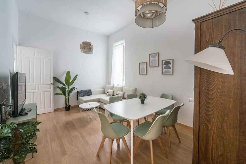 Apartment Mosaic Giralda Sevilla Dış mekan fotoğraf